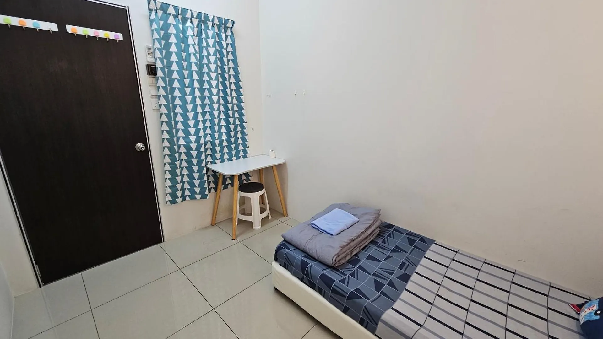Color Mixed Home Hostel George Town